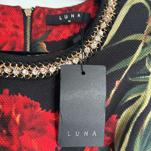 NWT Black Floral Embellished Peplum Mini Dress. - Picture 3 of 3